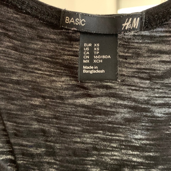 Black basic crop - Picture 3 of 5